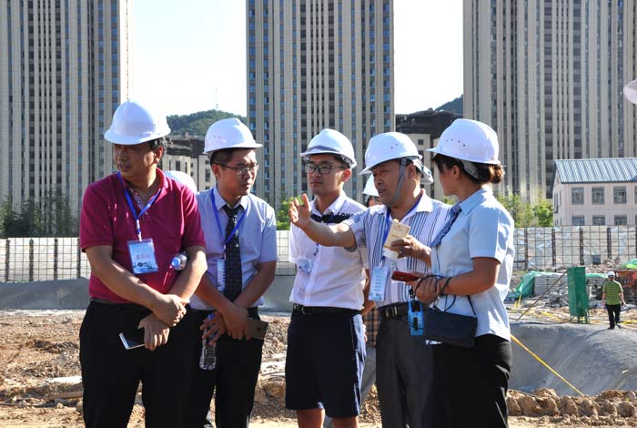 金秋送爽！宇通重裝YTR300Dmax旋挖鉆機(jī)大連推介會(huì)隆重召開(kāi)