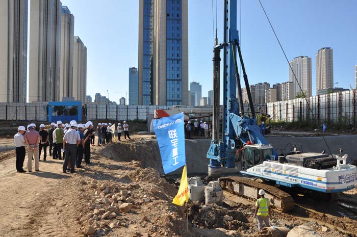 金秋送爽！宇通重裝YTR300Dmax旋挖鉆機(jī)大連推介會(huì)隆重召開(kāi)