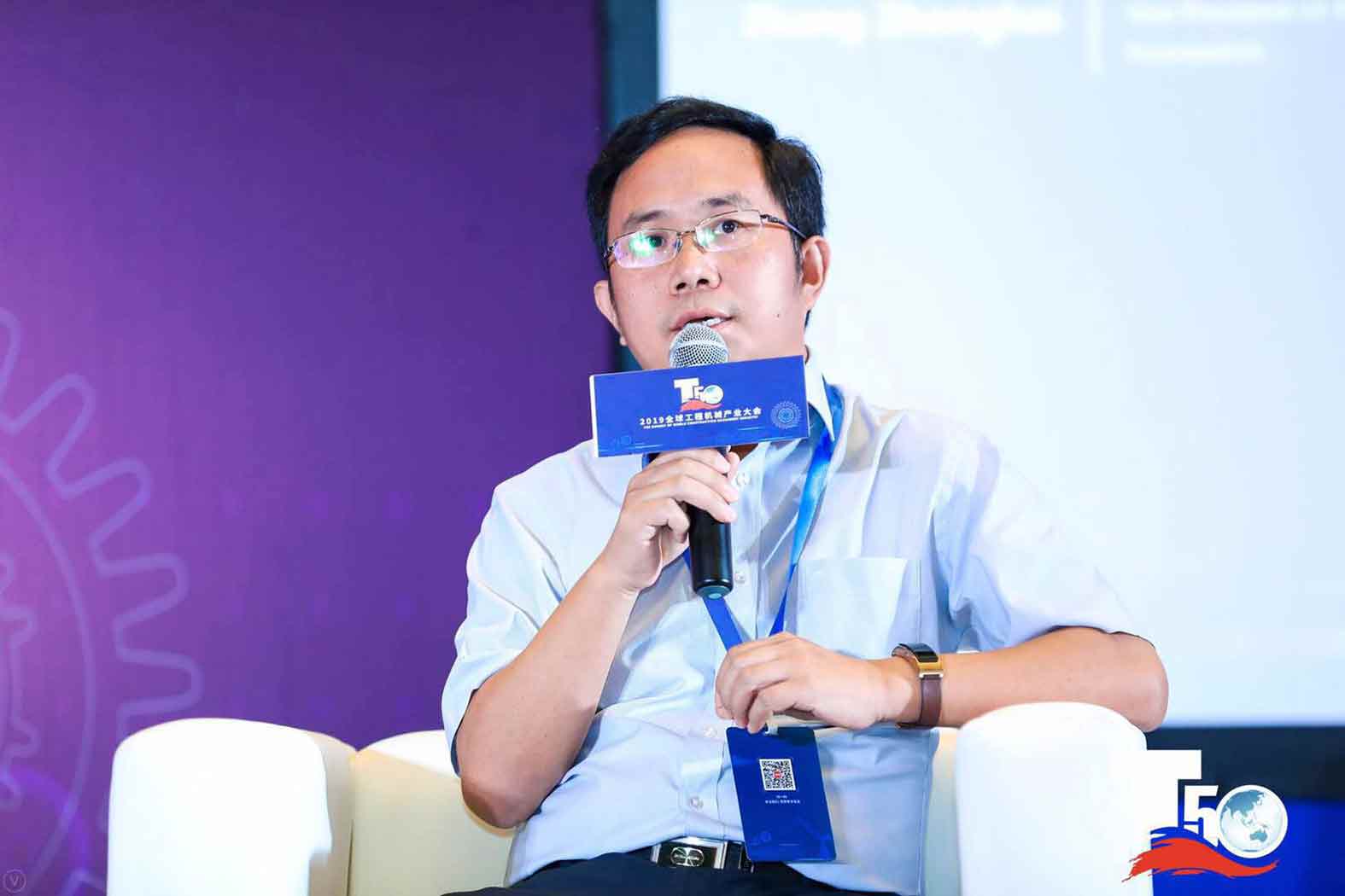 閃耀 | 宇通集團 · 宇通重裝榮獲中國樁工機械市場兩項年度大獎