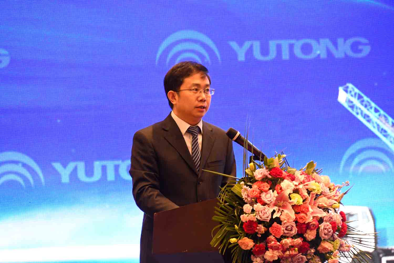 綠色驅(qū)動，質(zhì)贏未來！宇通重裝2019年度供應(yīng)商大會隆重召開