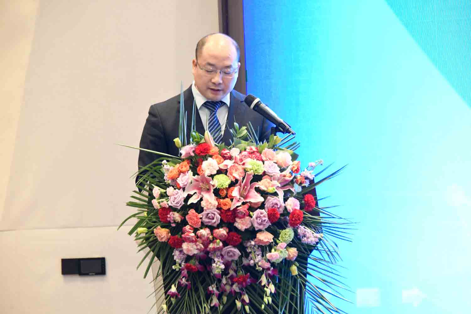 綠色驅(qū)動，質(zhì)贏未來！宇通重裝2019年度供應(yīng)商大會隆重召開